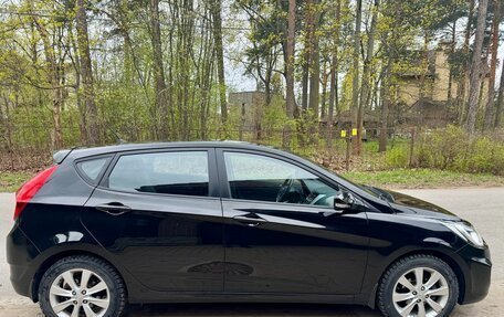 Hyundai Solaris II рестайлинг, 2012 год, 899 000 рублей, 6 фотография