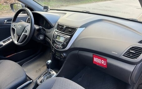 Hyundai Solaris II рестайлинг, 2012 год, 899 000 рублей, 13 фотография