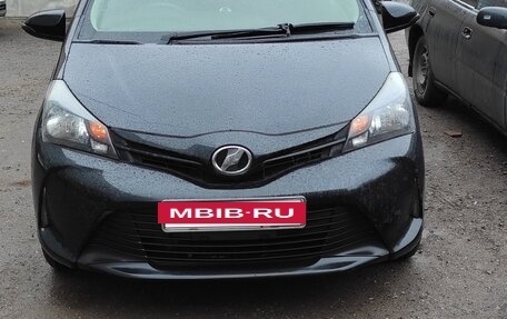 Toyota Vitz, 2014 год, 765 000 рублей, 21 фотография