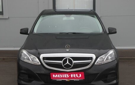 Mercedes-Benz E-Класс, 2014 год, 1 426 000 рублей, 2 фотография