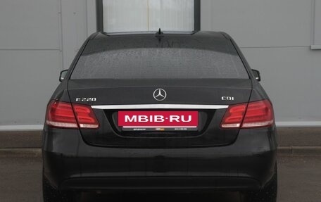 Mercedes-Benz E-Класс, 2014 год, 1 426 000 рублей, 6 фотография