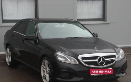 Mercedes-Benz E-Класс, 2014 год, 1 426 000 рублей, 3 фотография