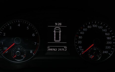 Volkswagen Caravelle T5, 2013 год, 1 740 000 рублей, 9 фотография