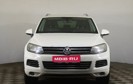 Volkswagen Touareg III, 2011 год, 1 510 000 рублей, 2 фотография