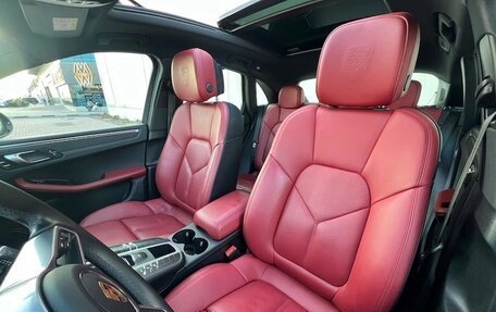 Porsche Macan I рестайлинг, 2021 год, 3 900 000 рублей, 2 фотография