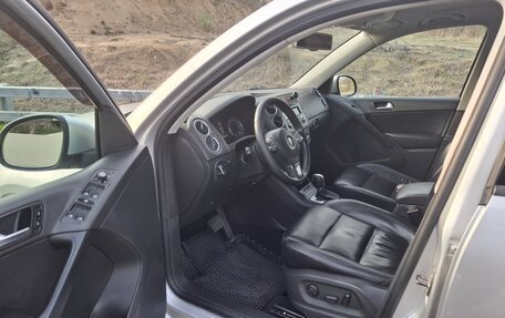 Volkswagen Tiguan I, 2010 год, 1 200 000 рублей, 4 фотография