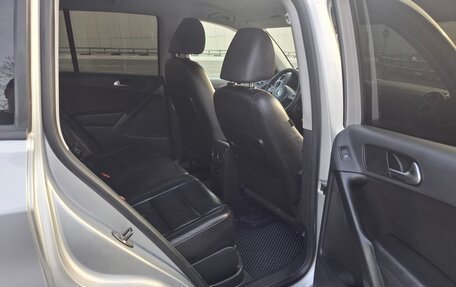Volkswagen Tiguan I, 2010 год, 1 200 000 рублей, 16 фотография