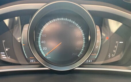 Volvo V40 Cross Country I, 2014 год, 1 250 000 рублей, 13 фотография