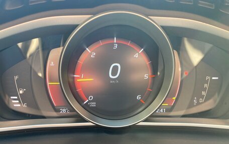Volvo V40 Cross Country I, 2014 год, 1 250 000 рублей, 14 фотография