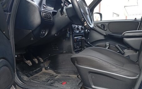 Chevrolet Niva I рестайлинг, 2015 год, 550 000 рублей, 5 фотография