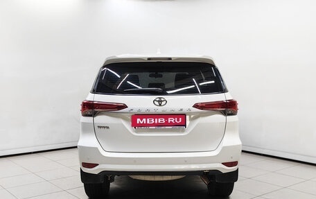 Toyota Fortuner II, 2018 год, 3 088 000 рублей, 4 фотография