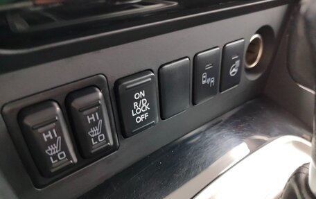 Mitsubishi Pajero Sport III рестайлинг, 2016 год, 3 000 000 рублей, 19 фотография
