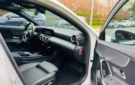 Mercedes-Benz A-Класс, 2020 год, 1 800 300 рублей, 7 фотография
