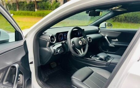 Mercedes-Benz A-Класс, 2020 год, 1 800 300 рублей, 8 фотография