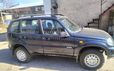 Chevrolet Niva I рестайлинг, 2011 год, 600 000 рублей, 6 фотография