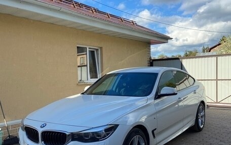 BMW 3 серия, 2017 год, 3 000 000 рублей, 3 фотография