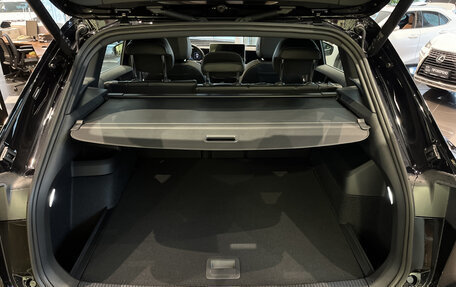 Volkswagen Tiguan, 2024 год, 4 949 000 рублей, 10 фотография