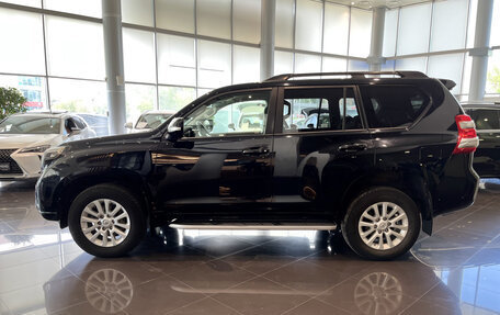 Toyota Land Cruiser Prado 150 рестайлинг 2, 2016 год, 3 745 000 рублей, 8 фотография