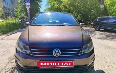 Volkswagen Polo VI (EU Market), 2019 год, 1 400 000 рублей, 2 фотография
