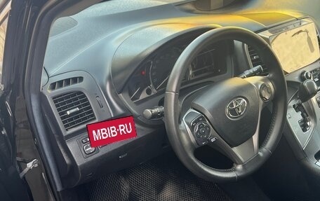 Toyota Venza I, 2013 год, 2 390 000 рублей, 2 фотография