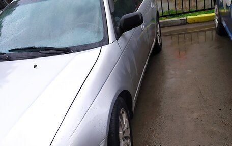 Toyota Avensis III рестайлинг, 1999 год, 290 000 рублей, 2 фотография