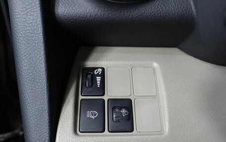 Toyota RAV4, 2005 год, 1 079 000 рублей, 12 фотография