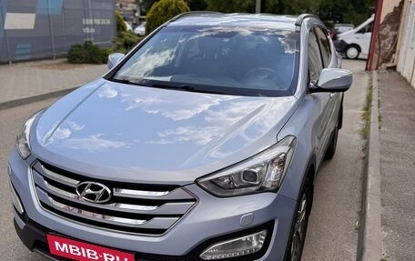 Hyundai Santa Fe III рестайлинг, 2013 год, 1 820 000 рублей, 1 фотография