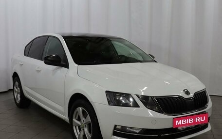 Skoda Octavia, 2019 год, 1 750 000 рублей, 3 фотография