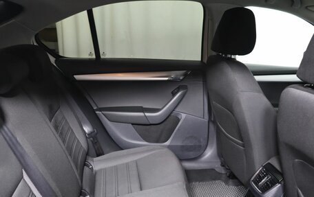 Skoda Octavia, 2019 год, 1 750 000 рублей, 19 фотография