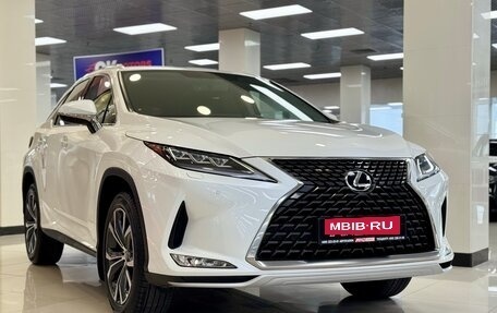 Lexus RX IV рестайлинг, 2021 год, 5 900 000 рублей, 4 фотография