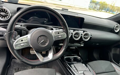 Mercedes-Benz A-Класс AMG, 2021 год, 4 100 000 рублей, 9 фотография