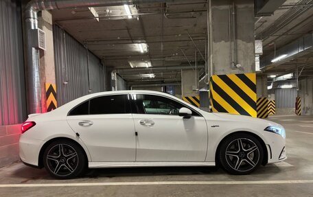 Mercedes-Benz A-Класс AMG, 2021 год, 4 100 000 рублей, 8 фотография