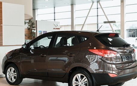 Hyundai ix35 I рестайлинг, 2013 год, 1 165 000 рублей, 4 фотография