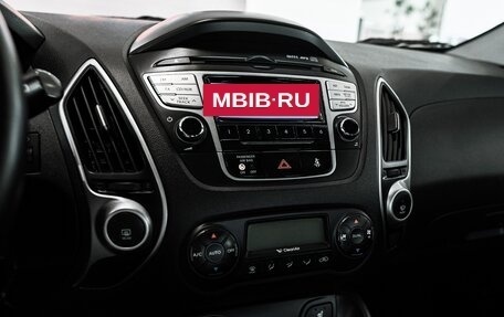 Hyundai ix35 I рестайлинг, 2013 год, 1 165 000 рублей, 11 фотография