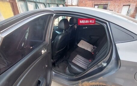 Hyundai Solaris II рестайлинг, 2011 год, 415 000 рублей, 8 фотография