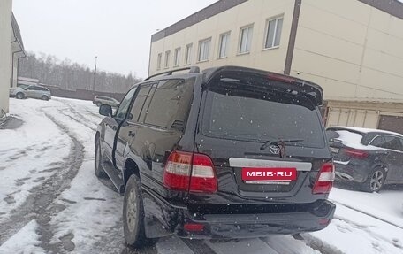 Toyota Land Cruiser 100 рестайлинг 2, 2007 год, 4 000 000 рублей, 5 фотография