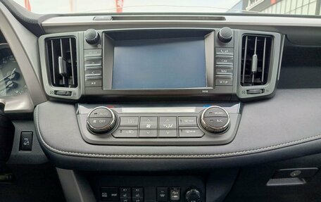 Toyota RAV4, 2017 год, 2 812 500 рублей, 15 фотография