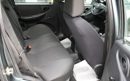 Chevrolet Niva I рестайлинг, 2017 год, 595 000 рублей, 13 фотография