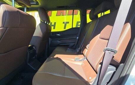 Toyota Land Cruiser Prado, 2024 год, 12 750 000 рублей, 9 фотография