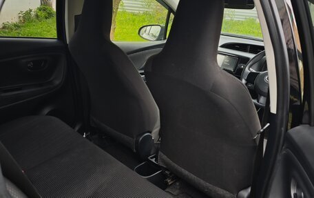 Toyota Vitz, 2018 год, 1 100 000 рублей, 7 фотография