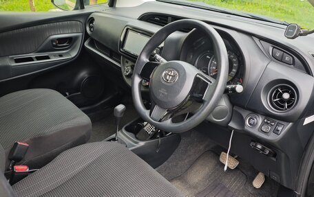 Toyota Vitz, 2018 год, 1 100 000 рублей, 6 фотография