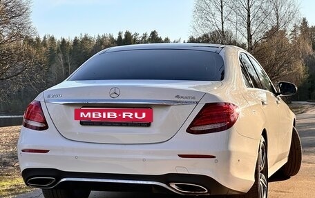 Mercedes-Benz E-Класс, 2019 год, 4 300 000 рублей, 5 фотография