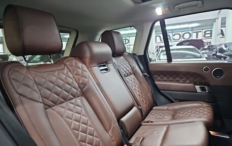 Land Rover Range Rover IV рестайлинг, 2017 год, 4 899 000 рублей, 25 фотография