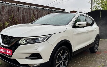 Nissan Qashqai, 2019 год, 1 990 000 рублей, 2 фотография