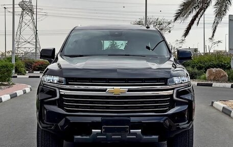 Chevrolet Suburban, 2022 год, 4 500 000 рублей, 5 фотография