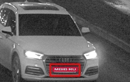 Audi Q5, 2017 год, 2 990 000 рублей, 2 фотография