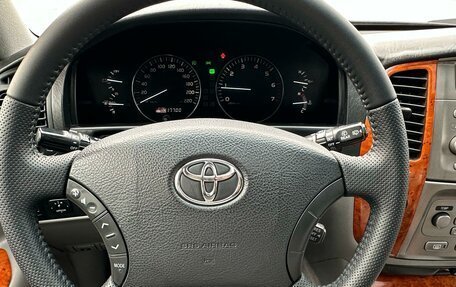 Toyota Land Cruiser 100 рестайлинг 2, 2003 год, 1 990 000 рублей, 15 фотография