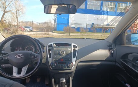 KIA cee'd I рестайлинг, 2010 год, 900 000 рублей, 13 фотография