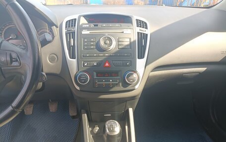 KIA cee'd I рестайлинг, 2010 год, 900 000 рублей, 14 фотография