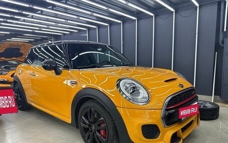 MINI Hatch, 2017 год, 2 680 000 рублей, 7 фотография